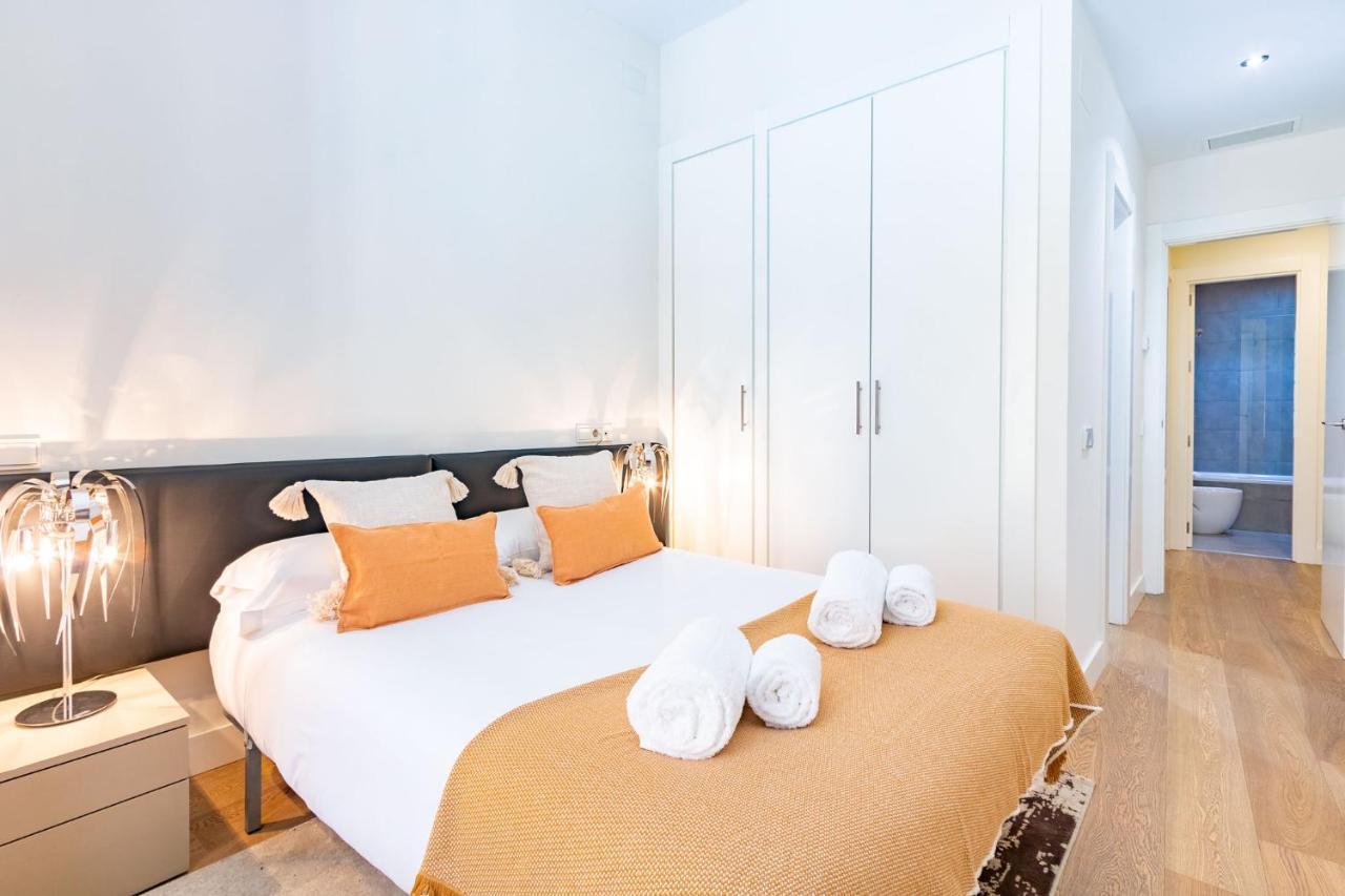 Apartament Angeles Santa Cruz Deluxe By Valcambre Sewilla Zewnętrze zdjęcie