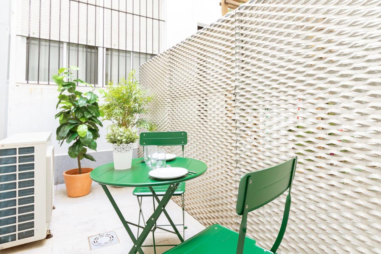 Apartament Angeles Santa Cruz Deluxe By Valcambre Sewilla Zewnętrze zdjęcie